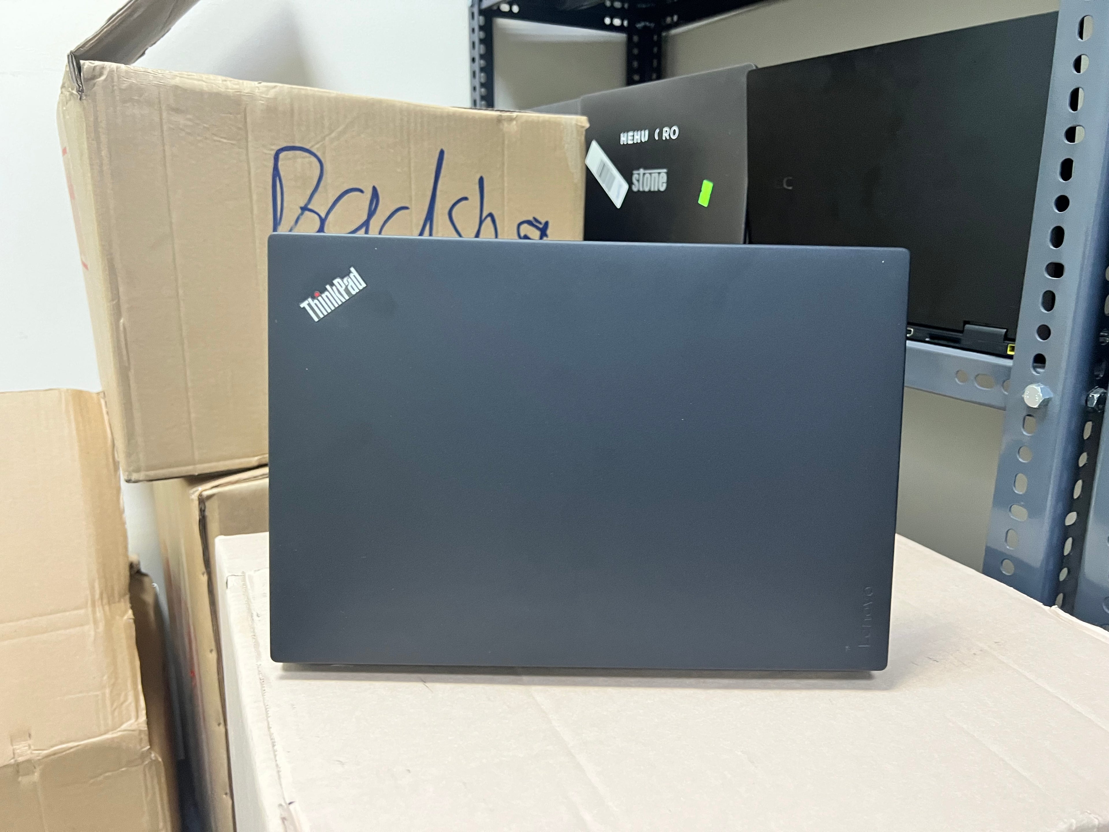 Lenovo ThinkPad X260 (Used) – Core i5 6th Gen | 8GB RAM | 256GB SSD | Business Laptop
