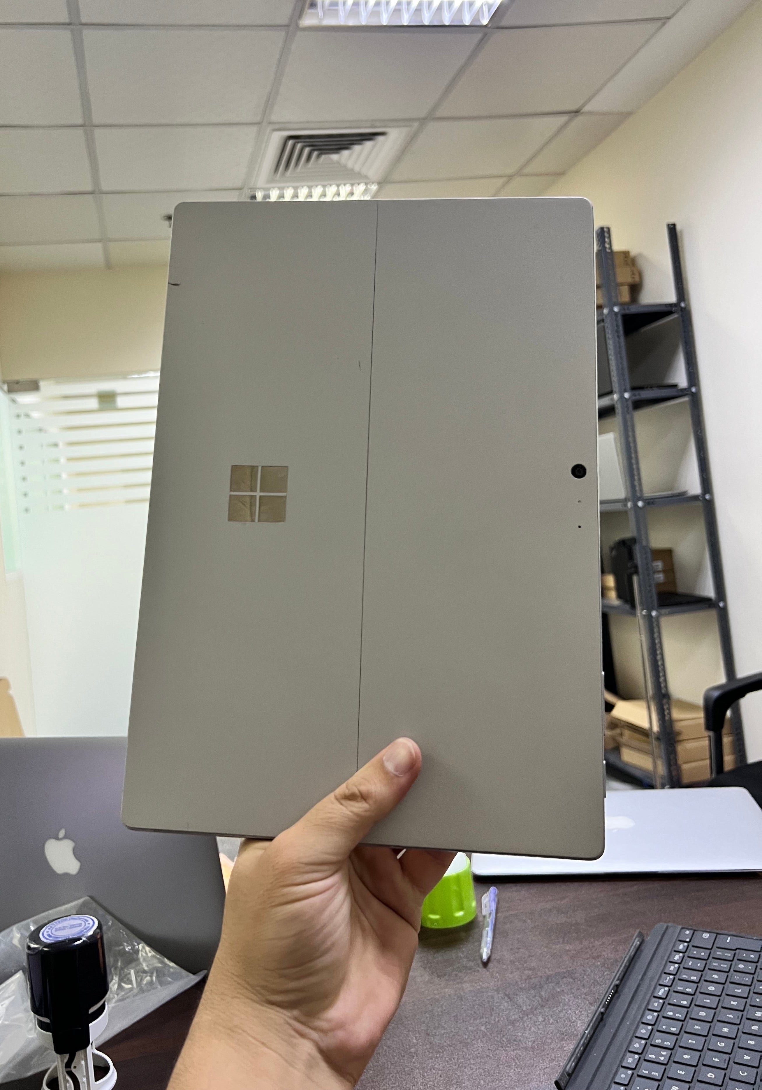 Microsoft Surface Pro 5 – Core i5 7th Gen | 8GB RAM | 256GB SSD | Touch & Detachable