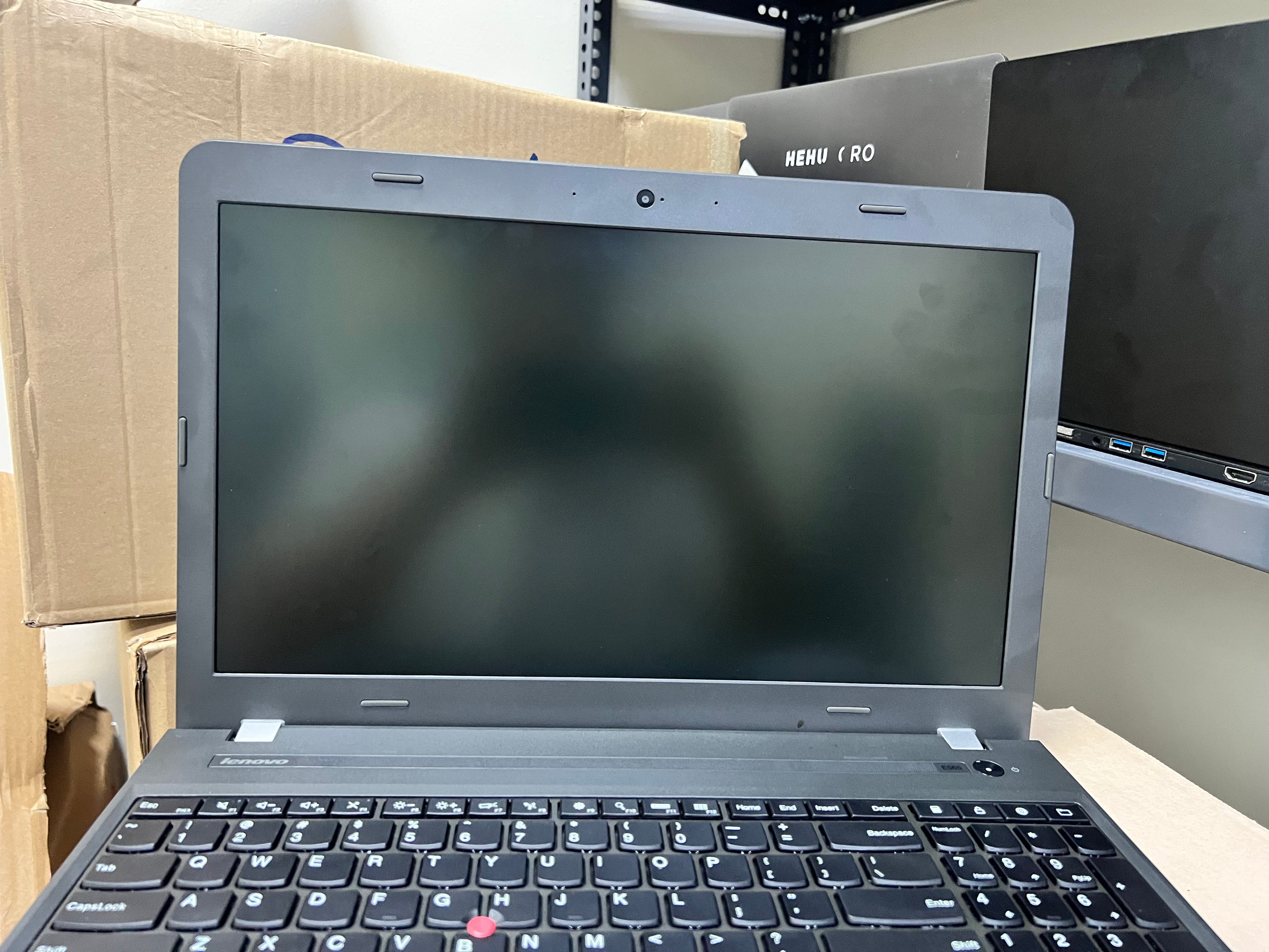 Lenovo ThinkPad E565 | AMD A6-8500P | 8GB RAM | 256GB SSD | Radeon R5 Graphics | Budget Laptop (Used)