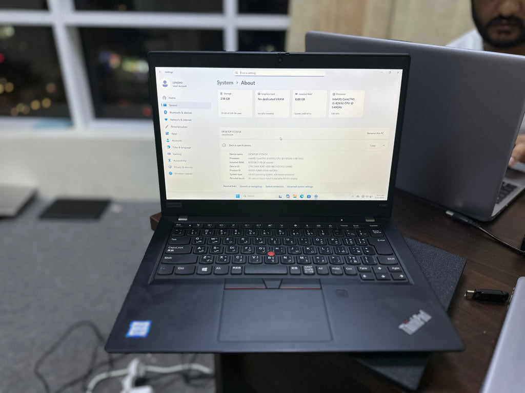 Lenovo ThinkPad X390 – Core i5 8th Gen | 8GB RAM | 256GB SSD