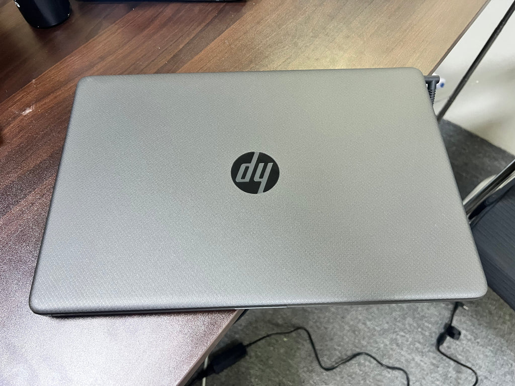 HP 250 G8 | Core i5 11th Gen | 8GB RAM | 256GB SSD | 15.6” Display | Numeric Keypad | Slim Business Laptop