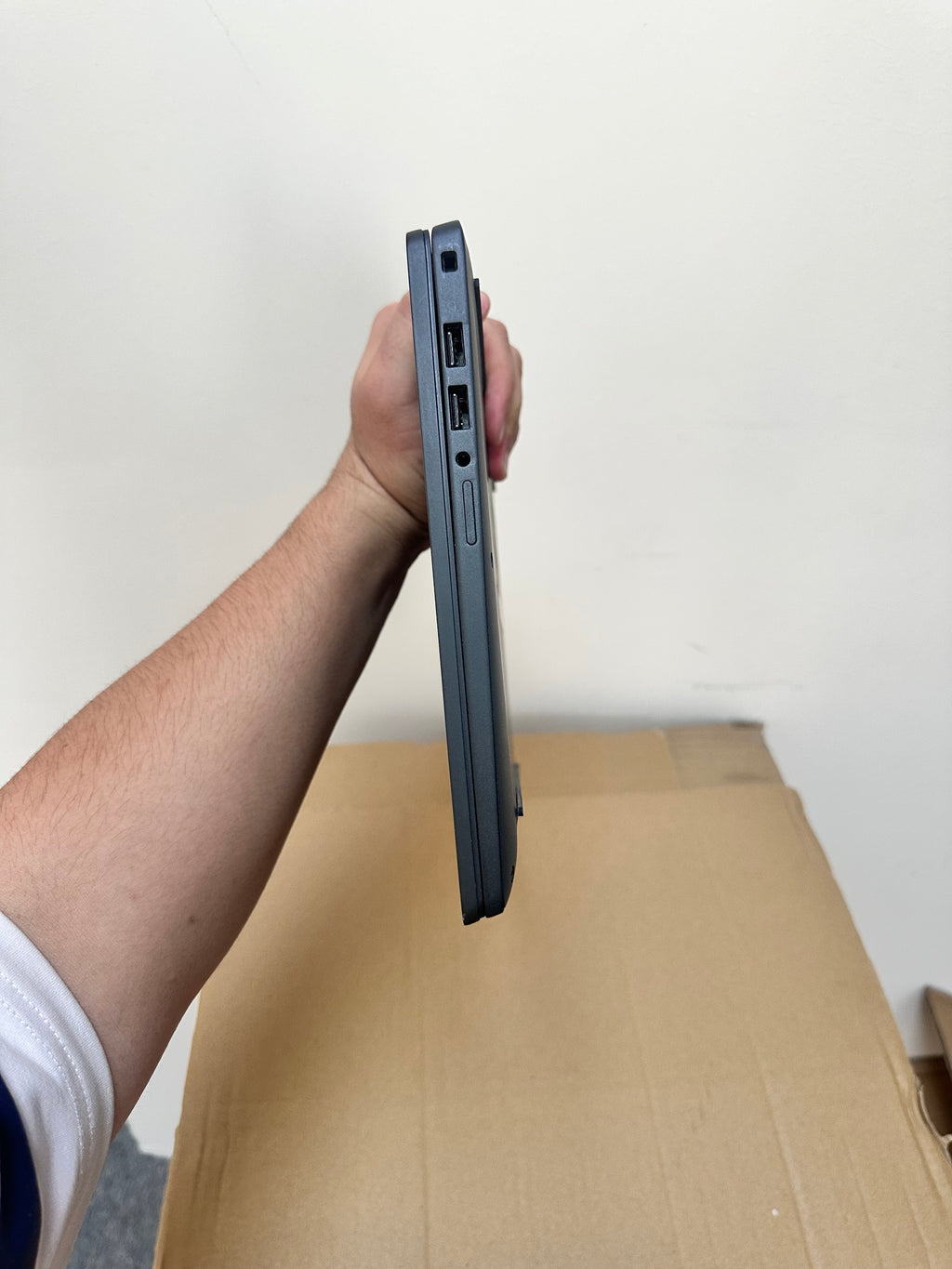 Dell Latitude 7410 Core i7 10th Gen | 16GB RAM | 256GB SSD | Touchscreen | Like New