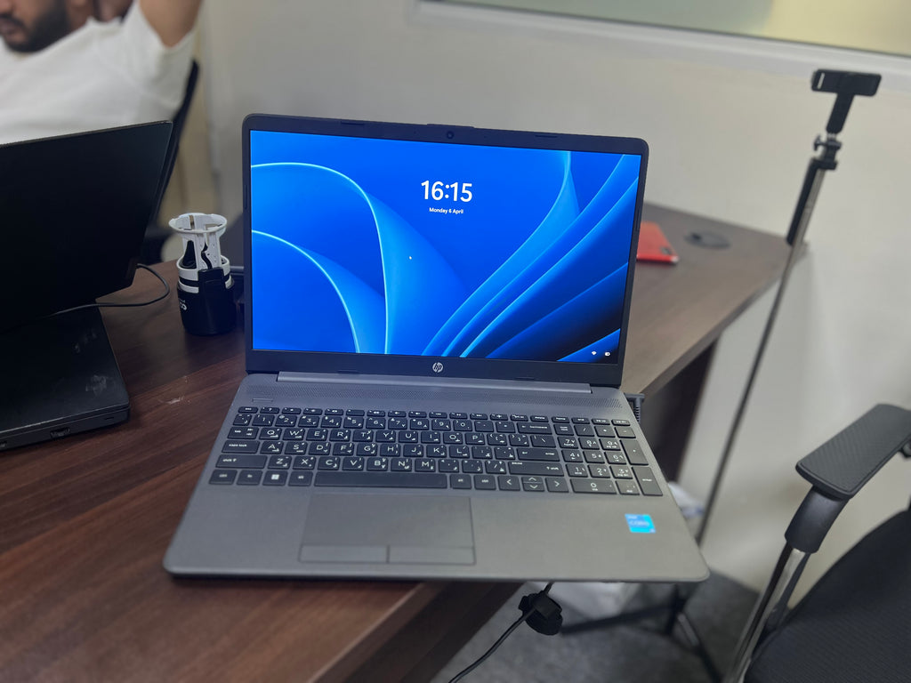 HP 250 G8 | Core i5 11th Gen | 8GB RAM | 256GB SSD | 15.6” Display | Numeric Keypad | Slim Business Laptop