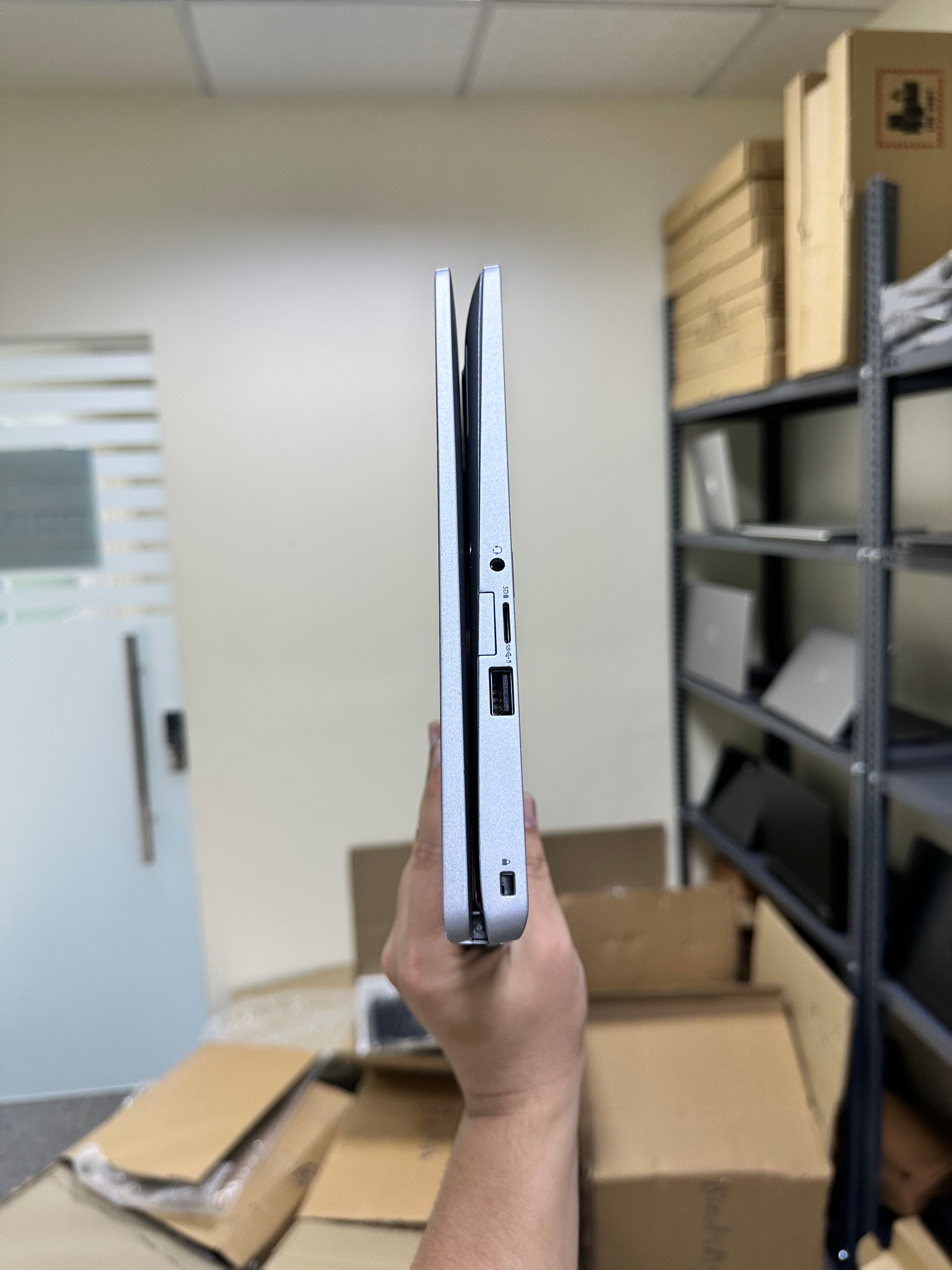 Dell Latitude 5310 2-in-1 | Core i7 10th Gen | 8GB RAM | 256GB SSD | Touchscreen Laptop | Premium Business Laptop