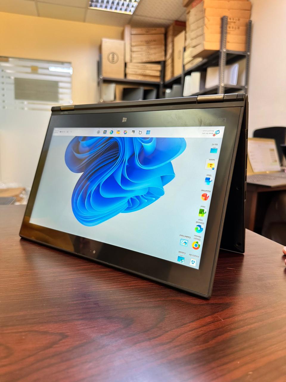 💻 Lenovo ThinkPad Yoga 260 | Core i5 6th Gen | Touch 360° | 8GB RAM | 256GB SSD